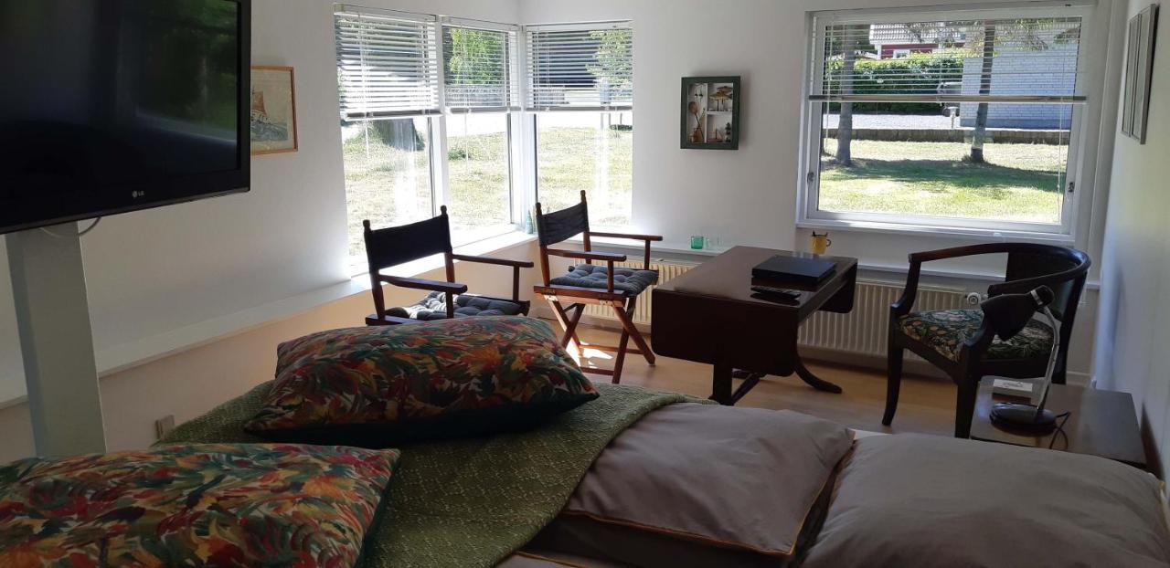 Karens Bakke 2 Bed and Breakfast Glesborg Buitenkant foto